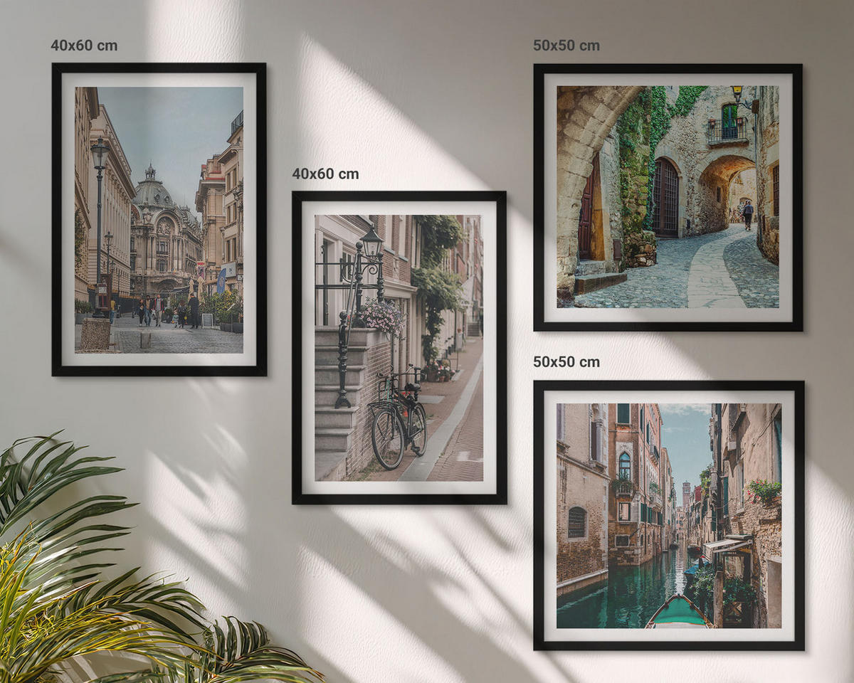 BILDER SET 4er Set - 50x50 cm & 40x60 cm Schwarzer Rahmen - Venezianische Straßen Wasserarchitektur - Schwarz, Kunststoff (50/50cm) - TULUP