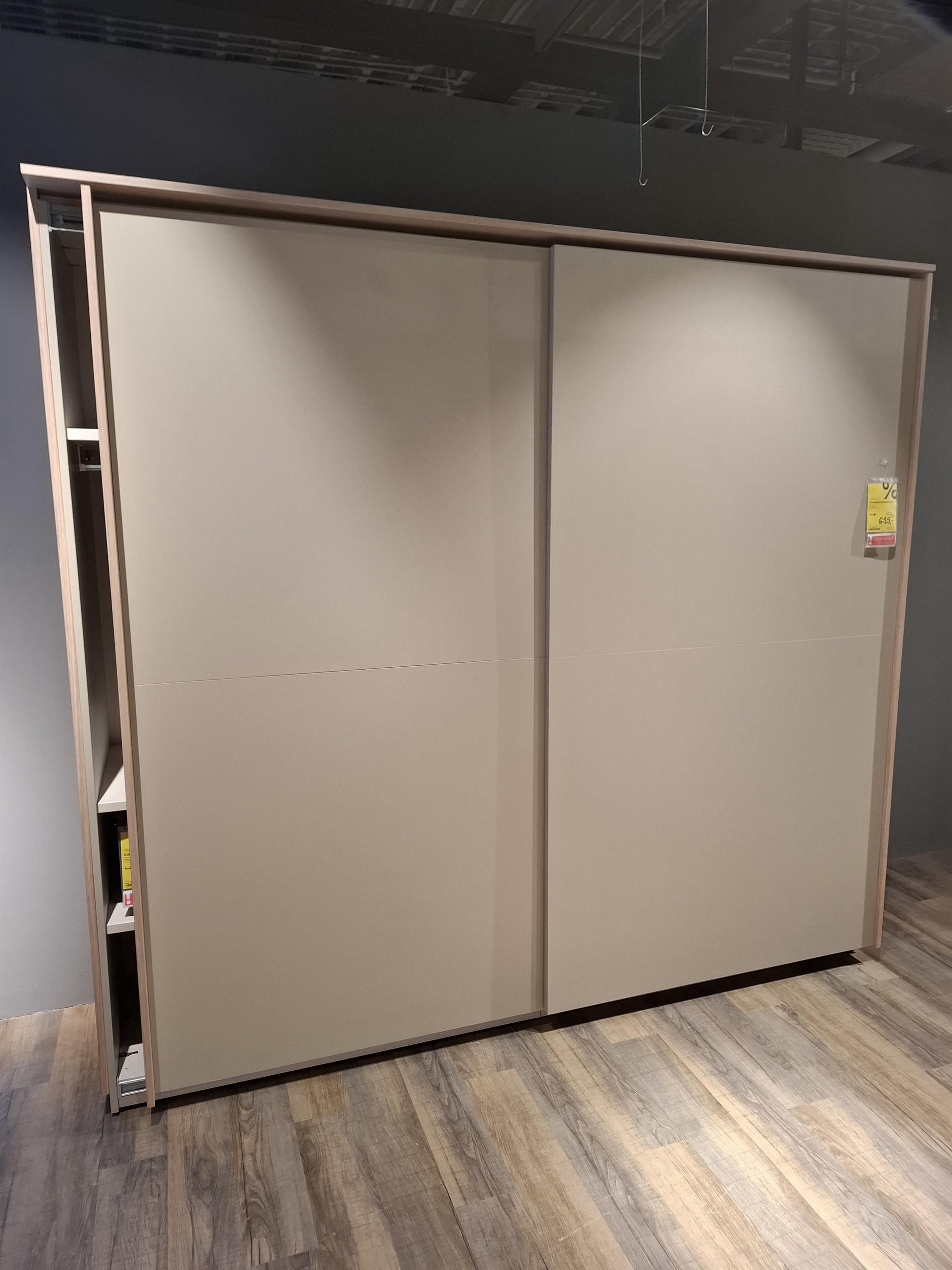 Schwebetürenschrank Finnian - home24