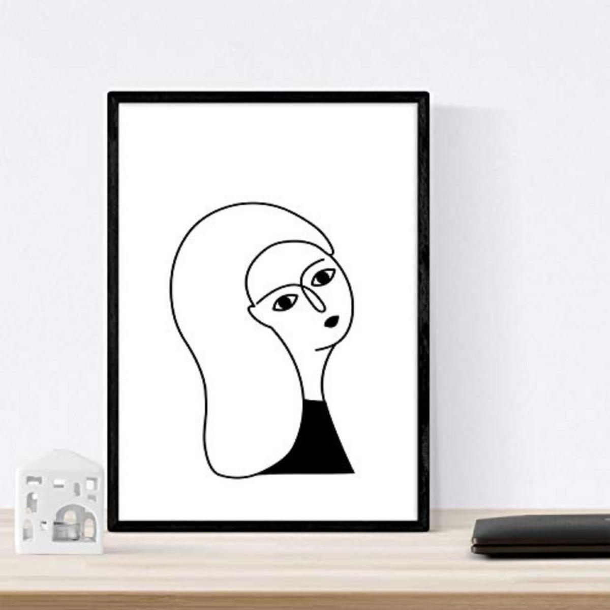 POSTER Set mit 4 „Vier Frauen“ Zeichnungen von Frauen A4 Rahmenlos - Klar, Papier (29.7/3cm) - Nacnic