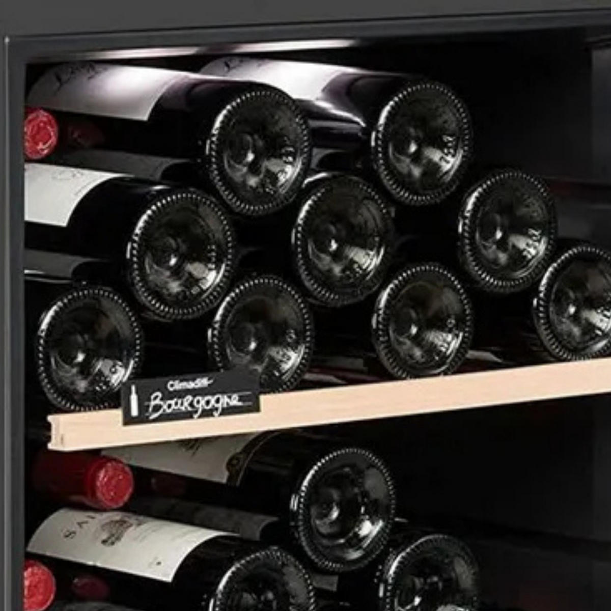 WEINKÜHLSCHRANK CS31 Schwarz 31 Flaschen - Schwarz, Metall (40/62.5/54.5cm) - JUNG