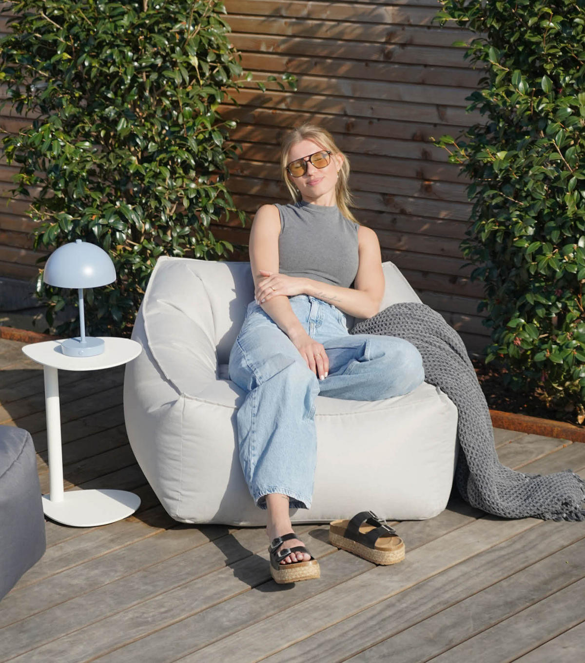 SITZSACK Der Sunnyboy mit Hocker - Grau, Textil (73/60/138cm) - Mokebo