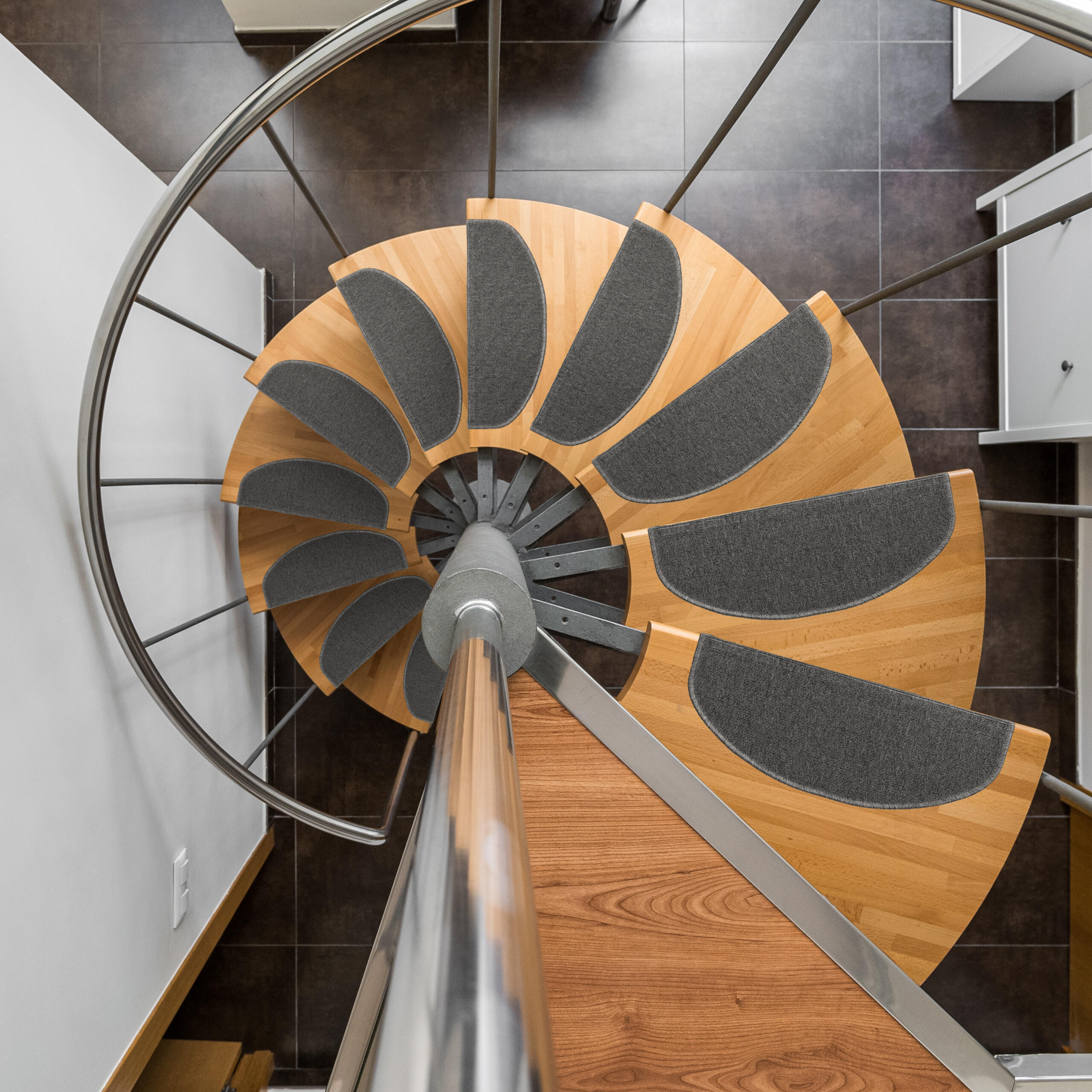 15xSTUFENMATTEN - Grau, Kunststoff (24/65/4cm) - Relaxdays