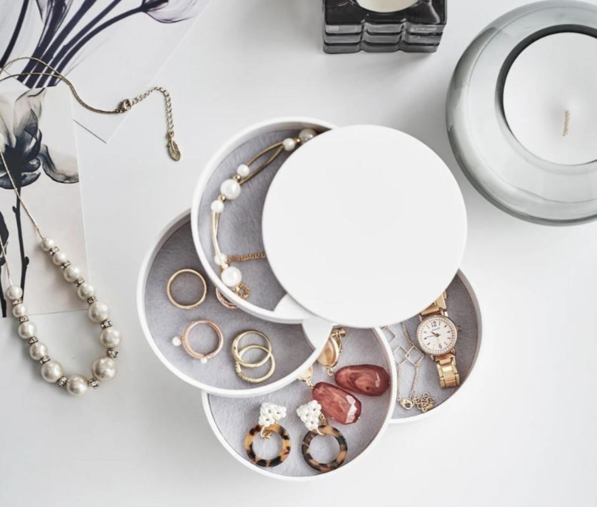 SCHMUCKKÄSTCHEN 4 Ebenen - 10/10/10 cm - Weiß, Kunststoff (10/10/10cm) - Yamazaki