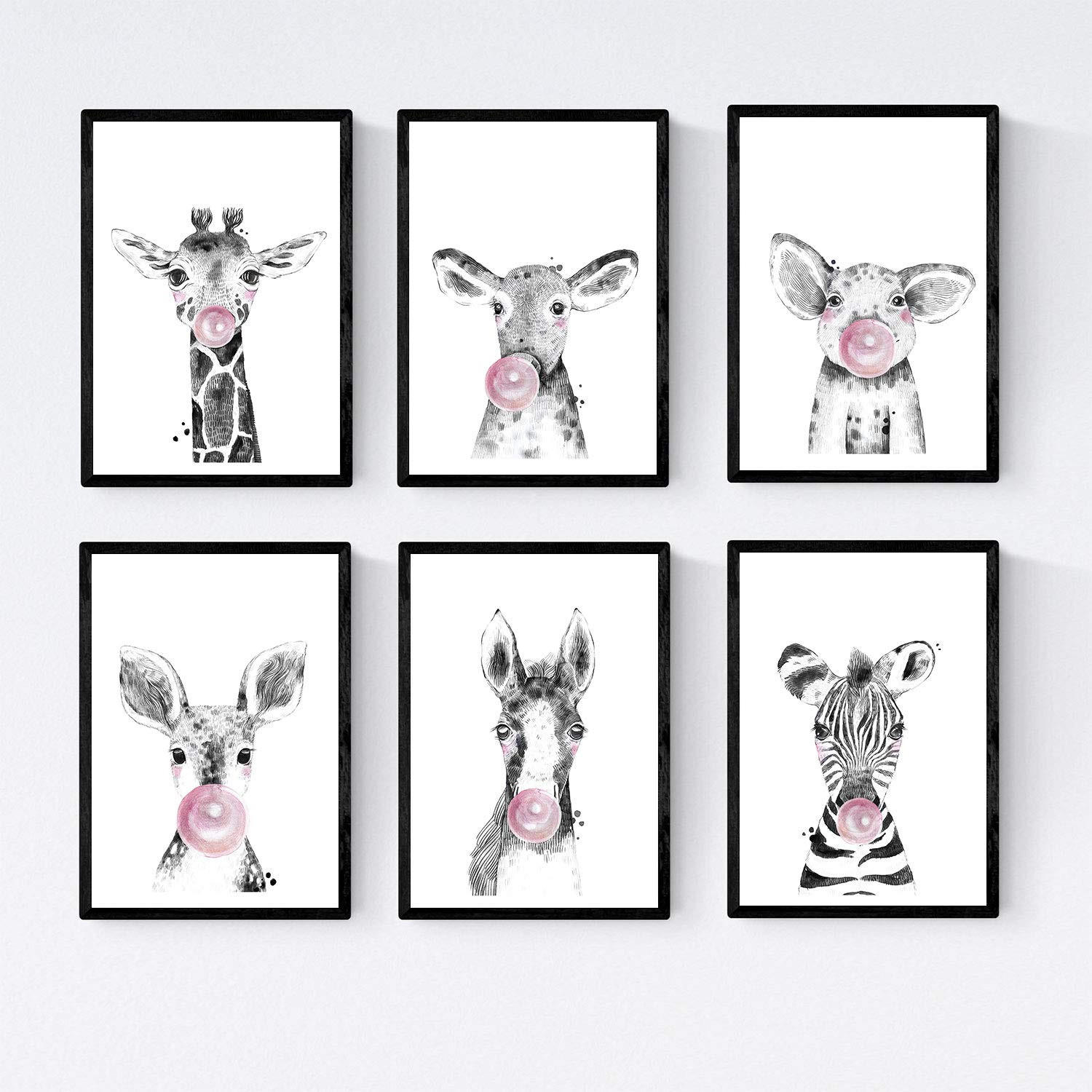 POSTER Set Mit 6 Tiere Babys Mit Kaugummi Zebra Schweinefleisch Giraffenwild Hirsch Kuhpferd A3 Schwarzer Rahmen - Schwarz, Papier (29/3cm) - Nacnic