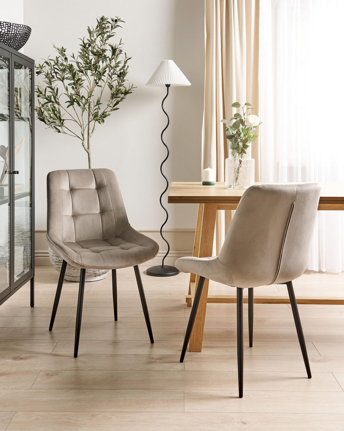 ÉTKEZŐSZÉK 2 darabos Szett Bársony tópszín Melrose - fekete/taupe, textil (51/85/58cm) - Beliani