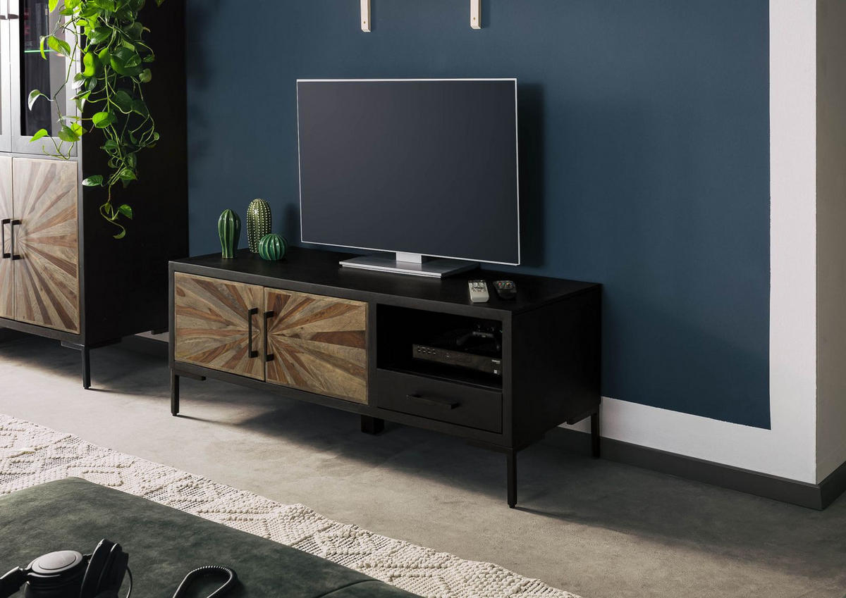 TV-BOARD Sheesham 136x45x50 schwarz lackiert SUN #105 - Schwarz, Holz (136/50/45cm) - Massivmoebel24