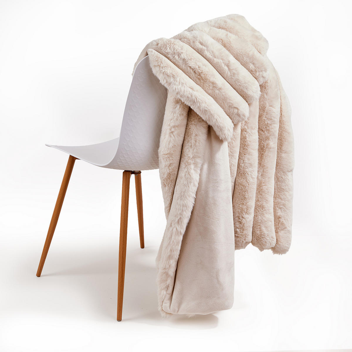 DECKE Royal Puffer - Beige, Kunststoff (150/200cm) - Butlers