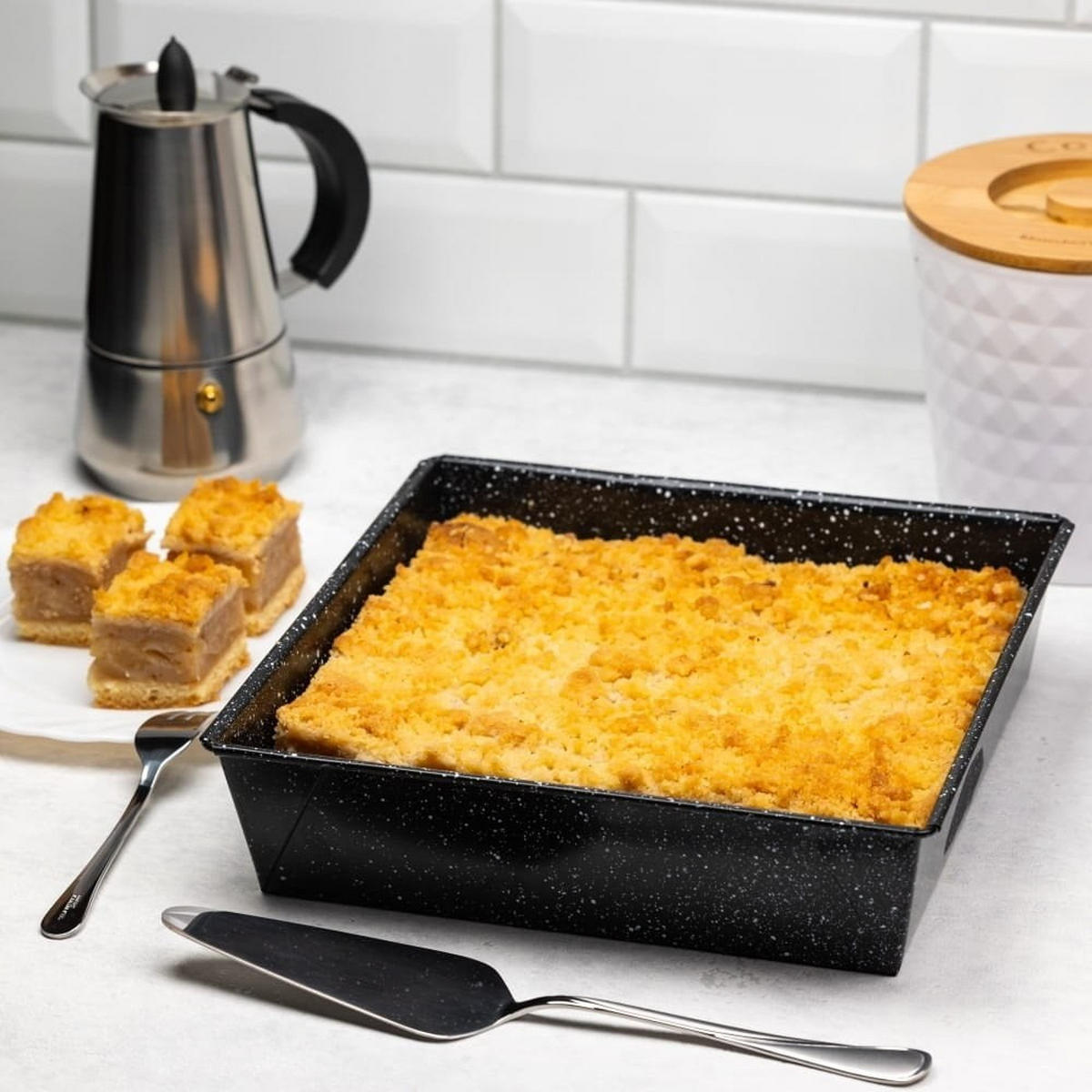 BACKFORM Schwarz 24/24/6 cm KH1774 - Schwarz, Metall (24/6/24cm) - Kinghoff 