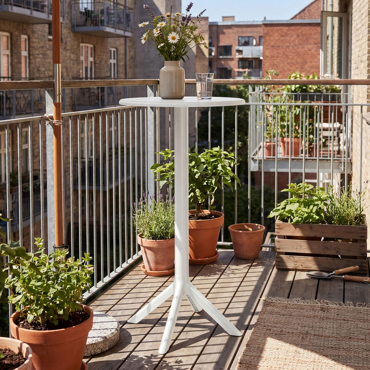 BARTISCH rund 60 cm Kunststoff Weiß - Weiß, Kunststoff (60/60/107cm) - CLP