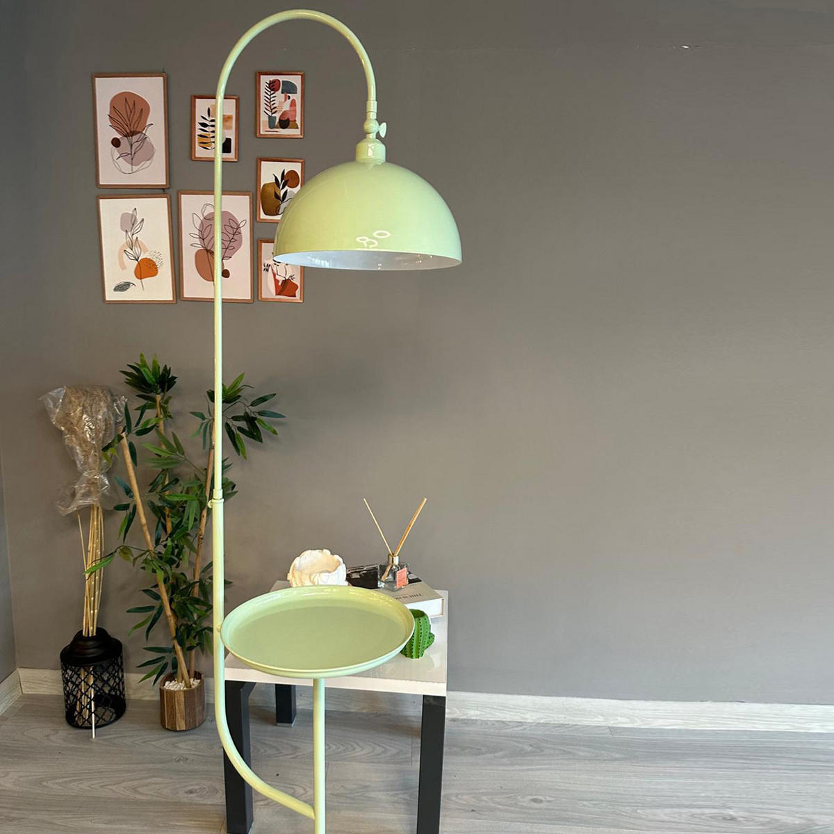 STEHLAMPE Gorkiede aus Metall mit Dimmer und Ablage - Mintgrün, Metall (37/37/170cm) - Bamyum