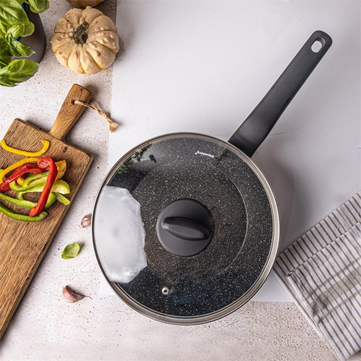 PFANNE Schwarz 24/24/6.5 cm KB7666 - Schwarz, Metall (24cm) - Klausberg 