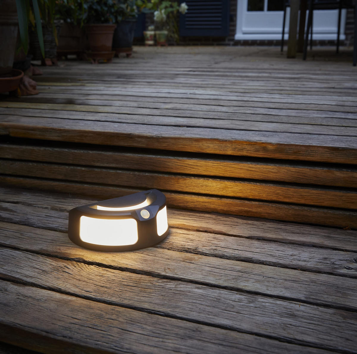 LED-WANDLEUCHTE Solar Außenbereich Dämmerungssensor 45 Auslösungen Nachtlicht - Schwarz, Kunststoff (19/19/6.7cm) - Northpoint