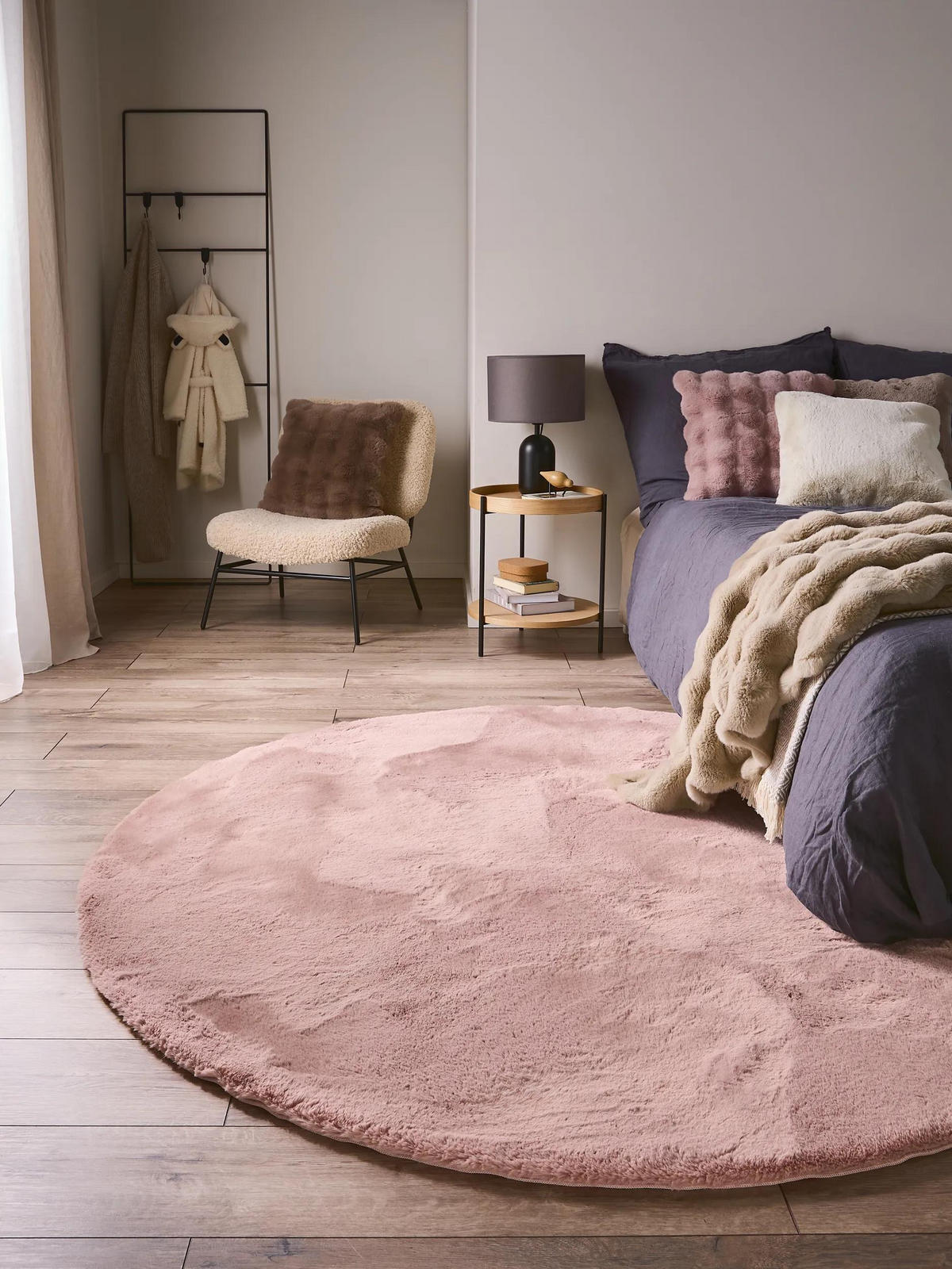 UMĚLÉ kožíškové koberce Dave Růžová ø 80 cm kulatý - růžová, textil/umělá hmota (80/80cm) - benuta Nest