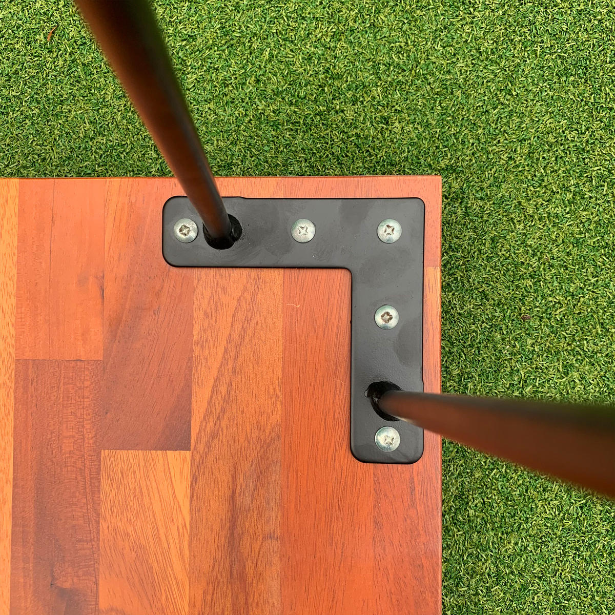 COUCHTISCH 55.5/45/53 cm Naturholz Mahagoni mit lackierten Eisenfüßen - Naturfarben, Holz (55.5/45/53cm) - OKWISH