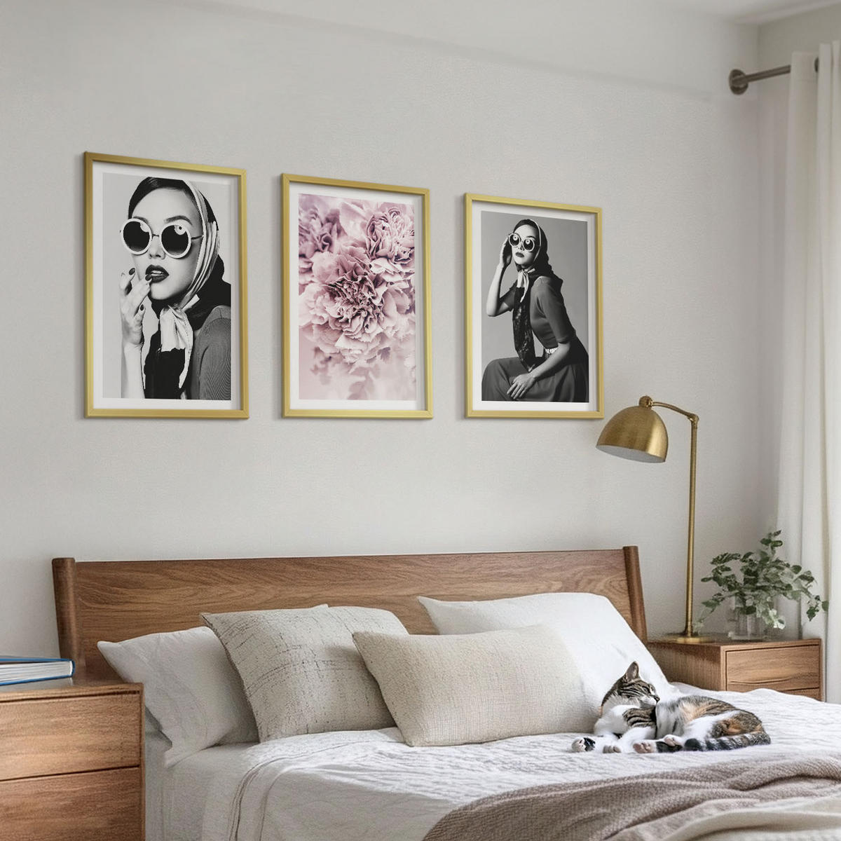 WANDBILDER 3er Set - 40x60 cm Goldrahmen - Stilvolle Porträts von Frauen mit Blumen - Goldfarben, Kunststoff (40/60cm) - ArtPrintCave
