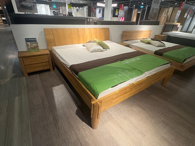 Bett "TERRA" +Ausstellungsstück+ - Linea Natura