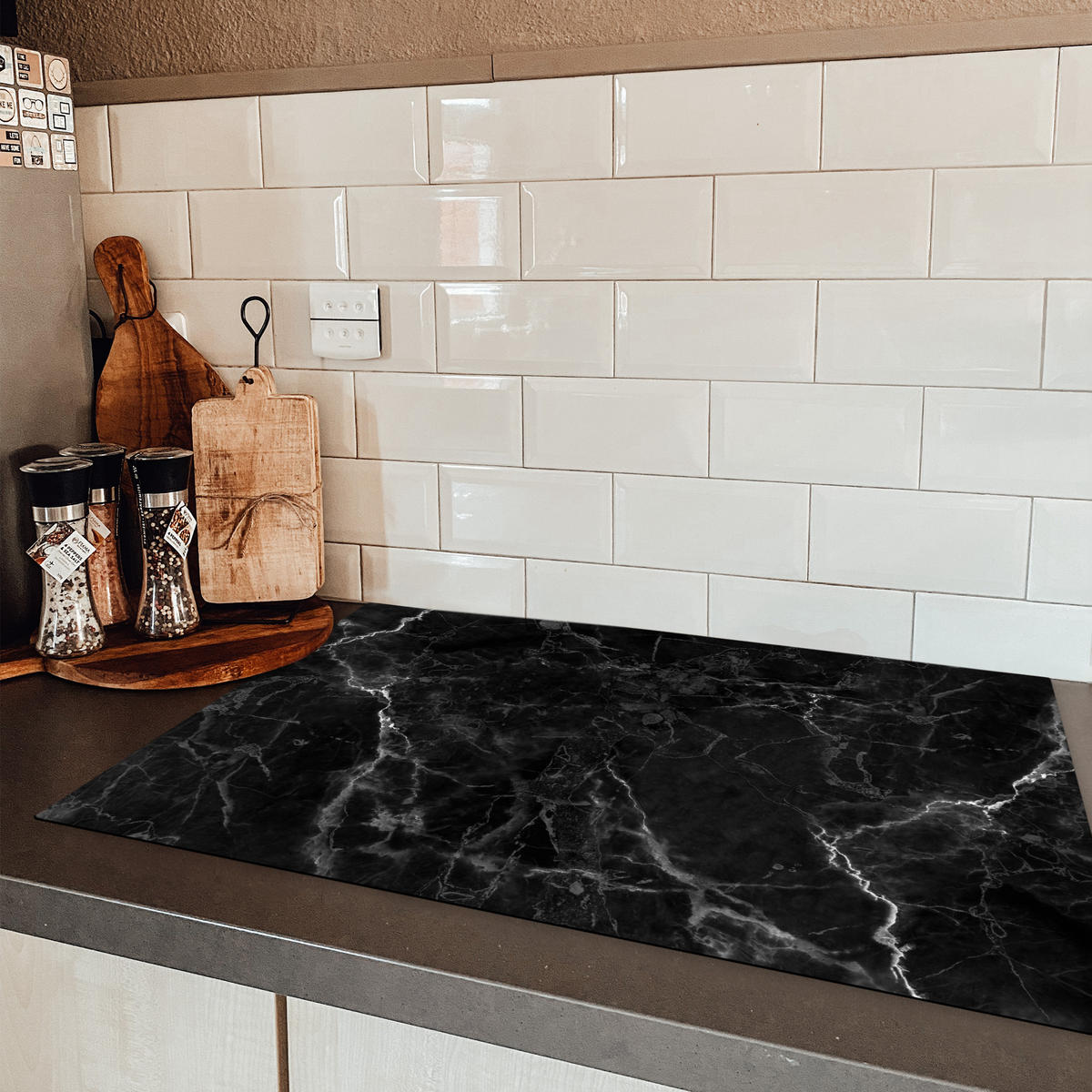 HERDABDECKPLATTE Marmor - Schwarz - Weiß - Textur - Marmoroptik 81x52 cm - Silberfarben, Kunststoff (81/52/0.2cm) - MuchoWow