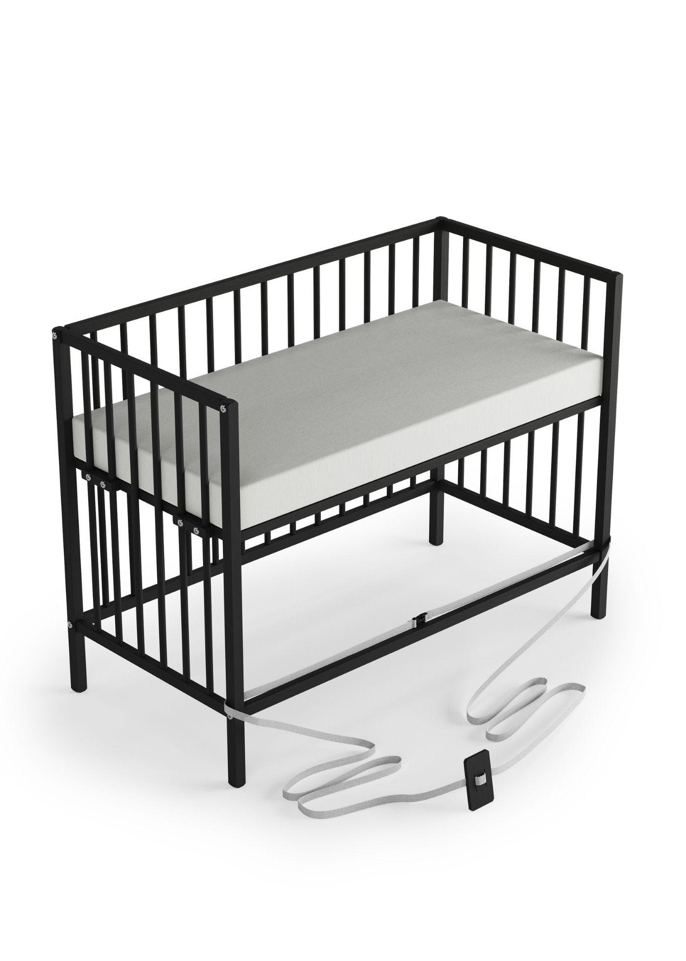 BEISTELLBETT Matratze SleepPlus Rollen & Umbauseite BLACK EDITION Dreamy 4in1 - Schwarz, Holz (120/90/60cm) - Sämann – make a difference.