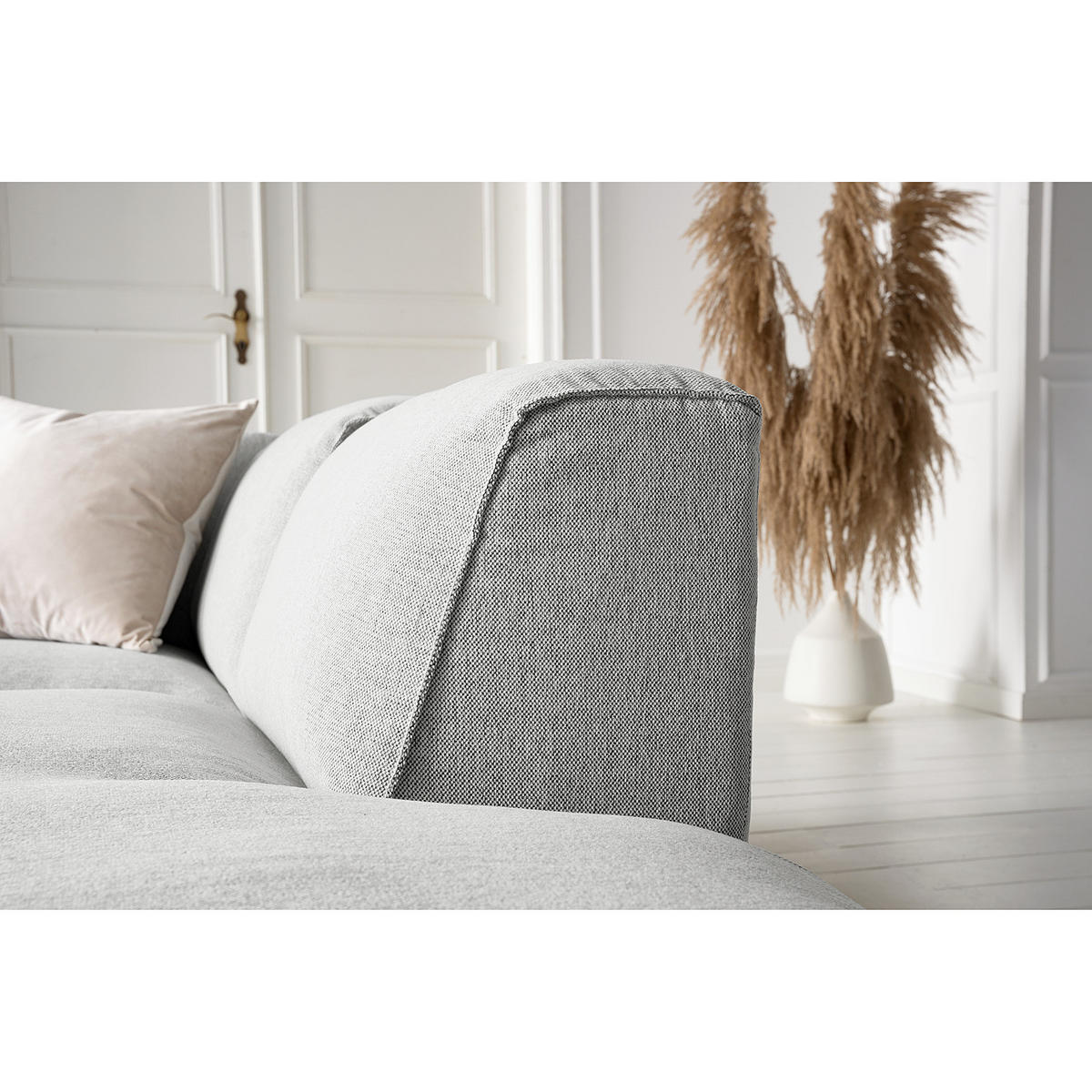 WOHNLANDSCHAFT mit Longchair - Hellgrau/Schwarz, Kunststoff/Textil (325/71/235cm) - home24