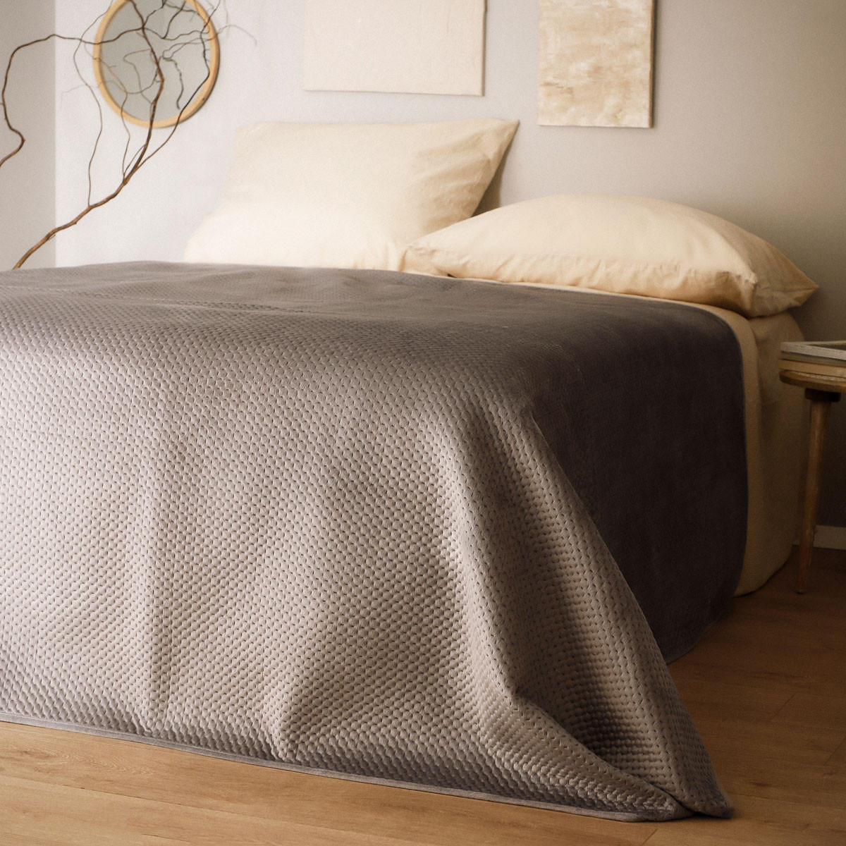 TAGESDECKE Zemi grau 220/240 cm - Grau, Textil (220/240cm) - Homla
