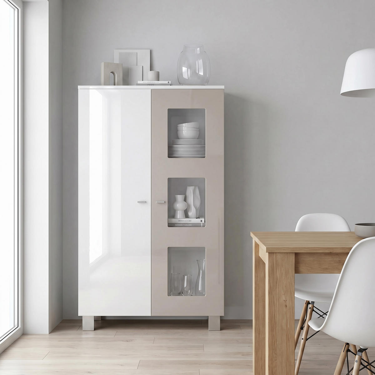 VITRINA Denjo Bijela mat / Bijela visoki sjaj / Pješčano siva visoki sjaj (71 x 129 x 35 cm) - boje pijeska, drvni materijal (71/129/35cm) - Vladon