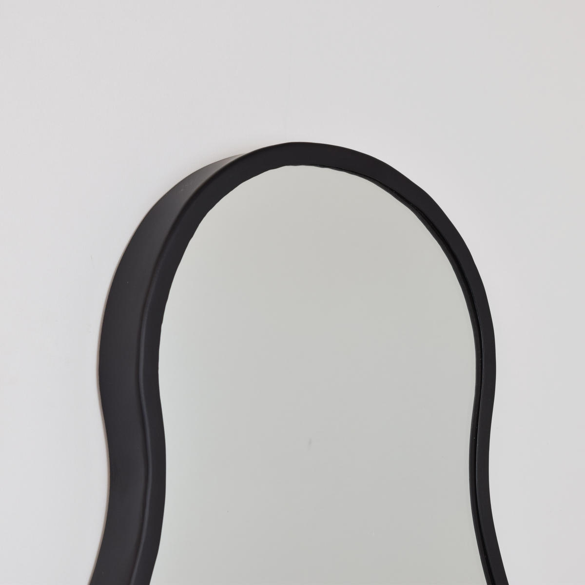 WANDSPIEGEL Origa Schwarz - Schwarz, Metall (40/70/4cm) - LOFT42