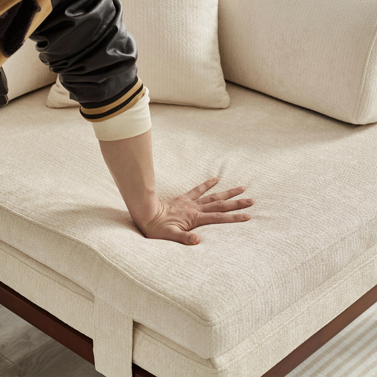 SCHLAFSOFA aus Samt in Beige mit ausziehbarer Einzelfunktion - Beige, Textil (176/64/81cm) - Modfu
