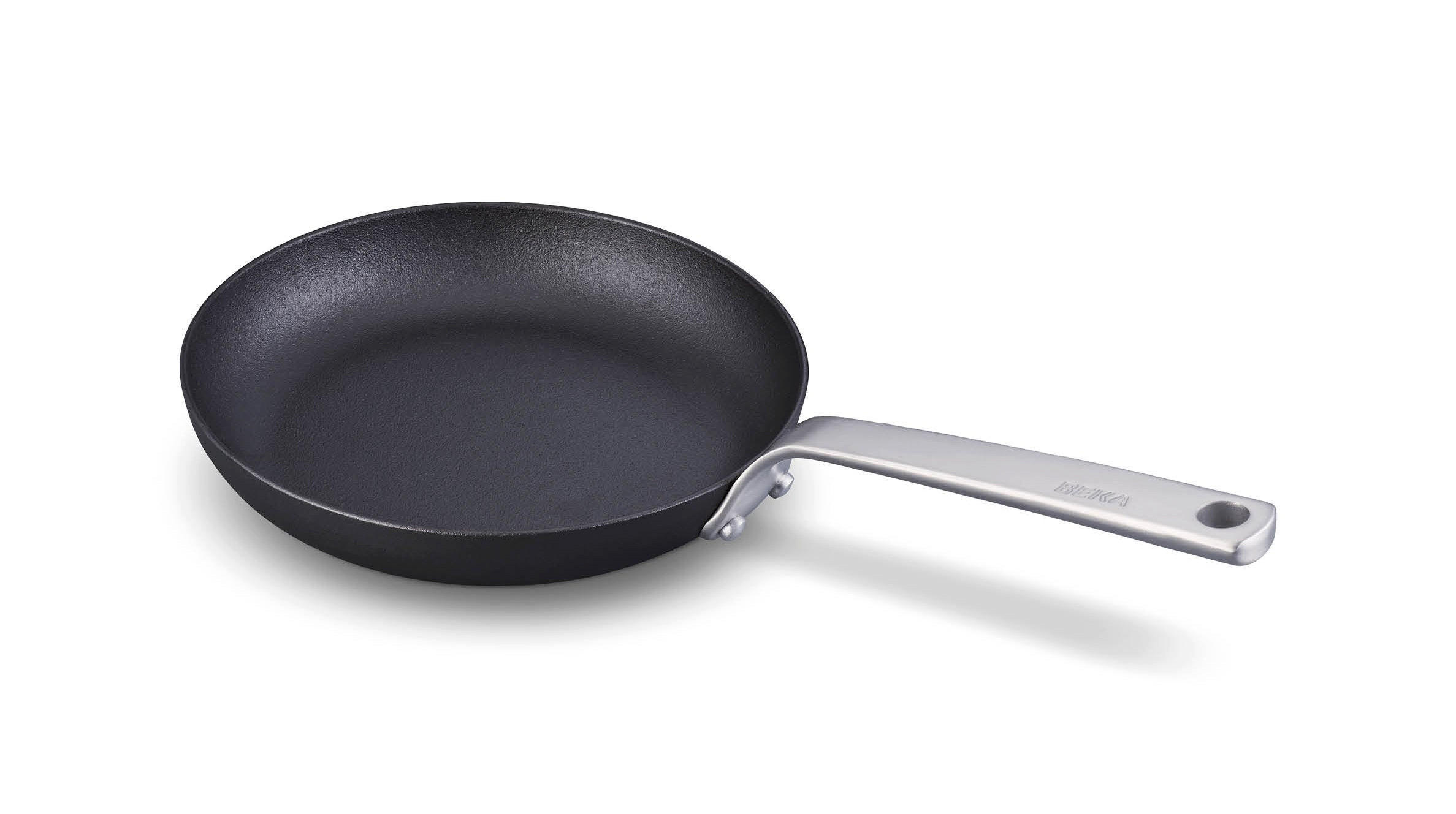 BRATPFANNE Stark Ø 20 cm – geeignet für alle Wärmequellen – ohne Antihaftbeschichtung - Schwarz, Keramik (20/20/4cm)