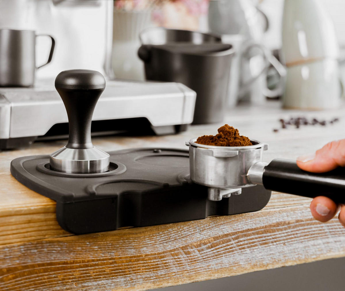 KAFFEEDAMPFER Tamper Mat - Silikon - Schwarz - Schwarz, Keramik (21cm) - Jay Hill
