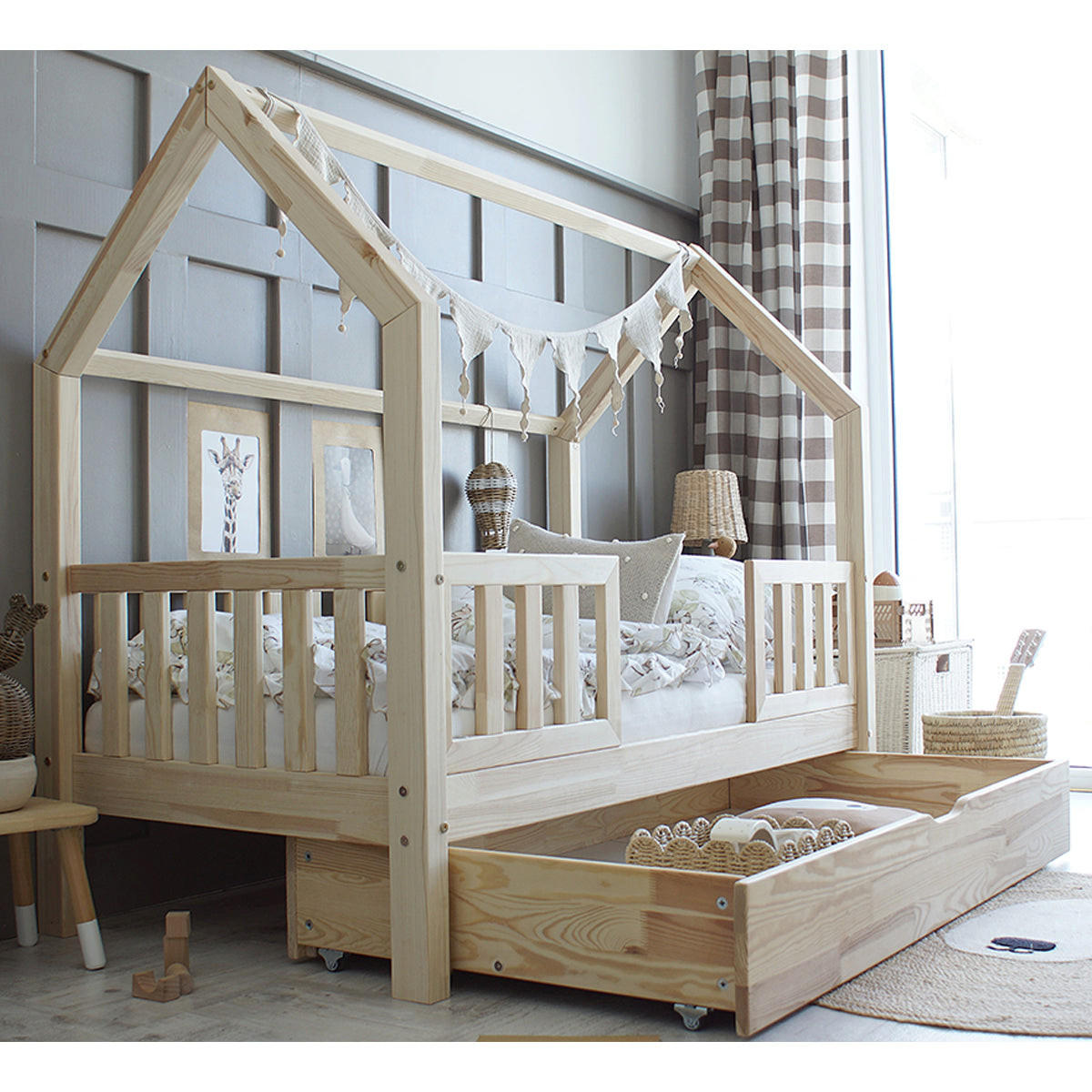 DOMČEKOVÁ POSTEĽ 90/190 Daisy Prírodné drevo - hnedá, drevo (90/190cm) - Petits-meubles