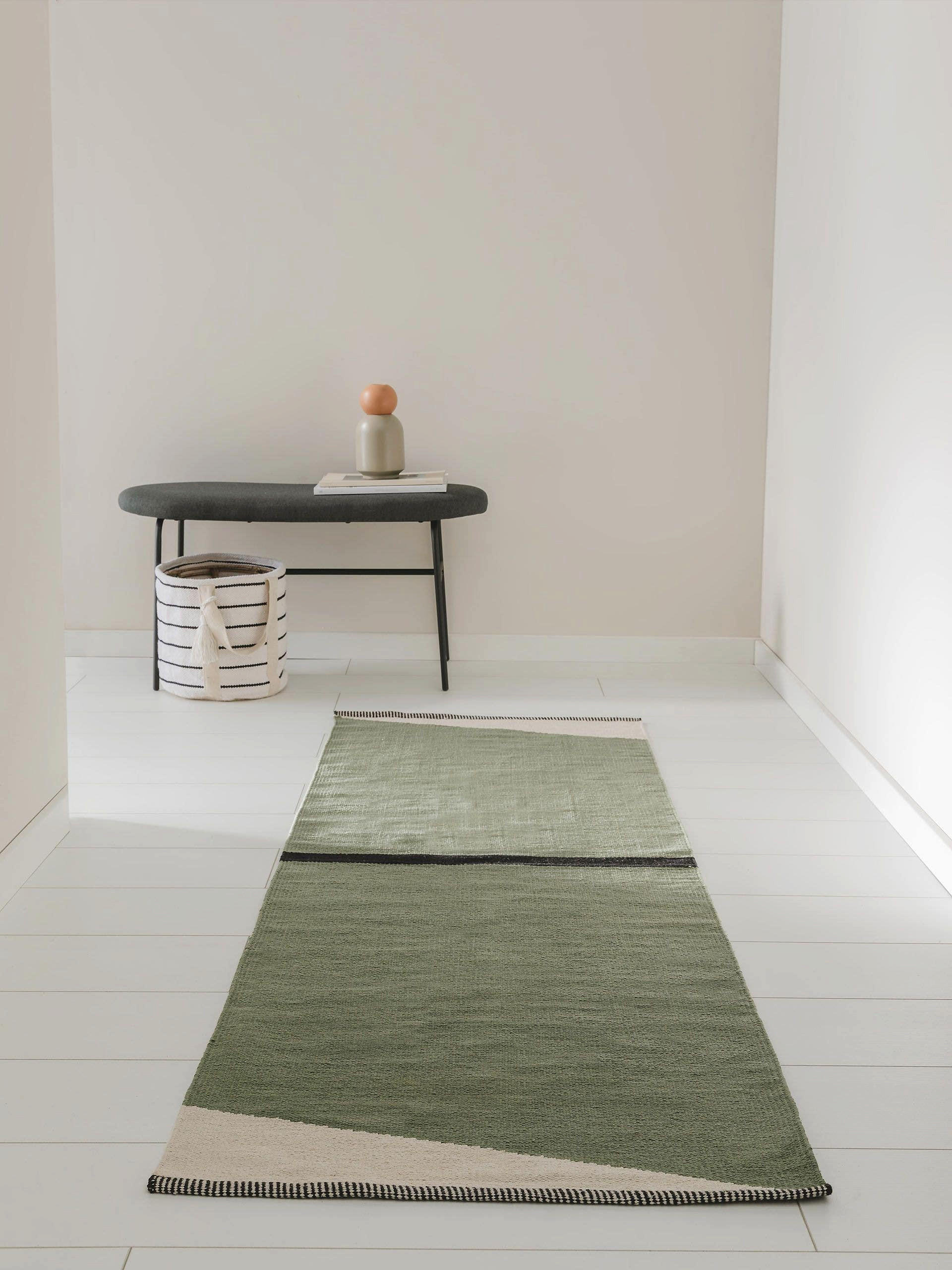 BAUMWOLLTEPPICH Lenny Grün 70x200 cm - Grün, Textil (70/200cm) - benuta Pop