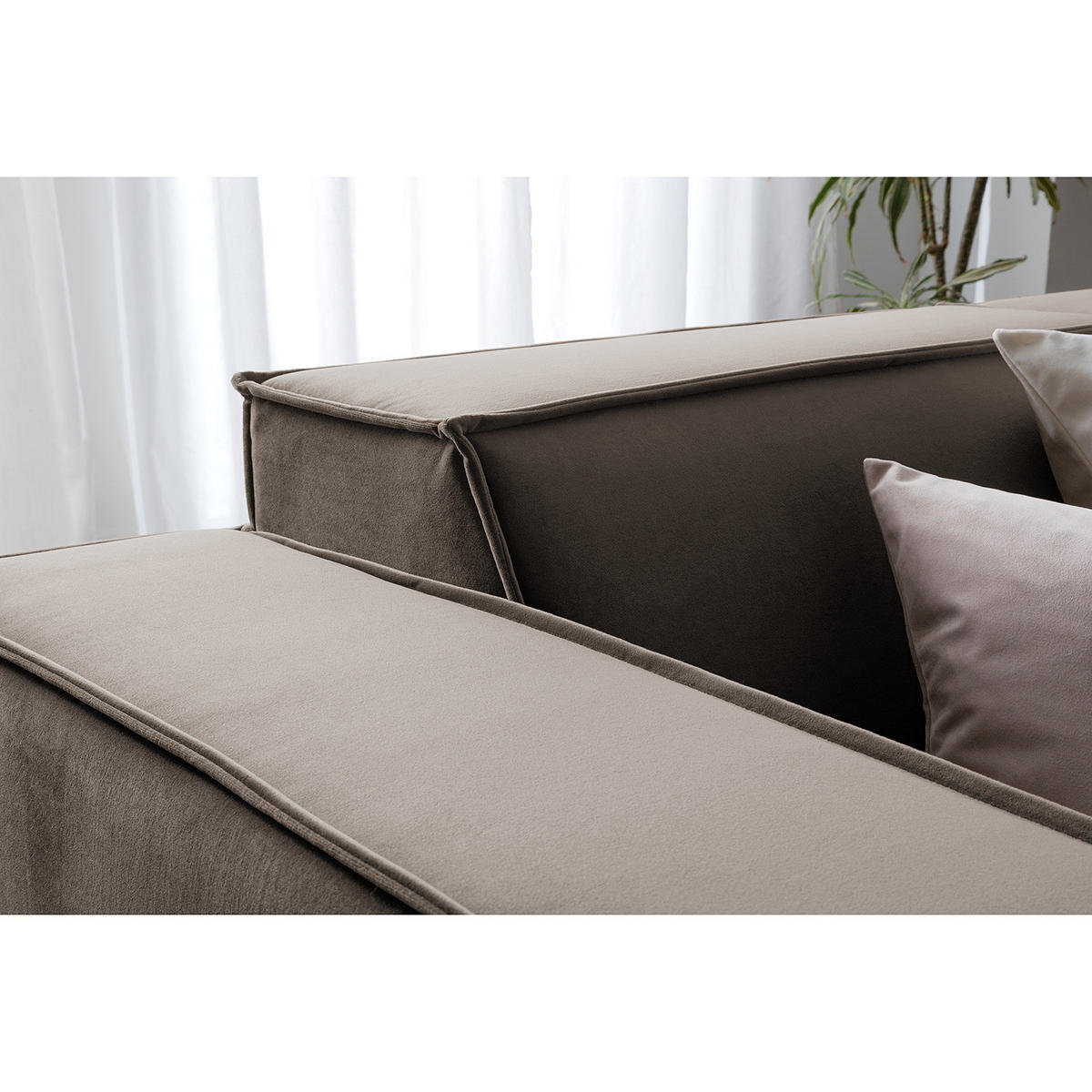 ECKSOFA mit Ottomane - Taupe/Schwarz, Kunststoff/Textil (260/234cm) - home24