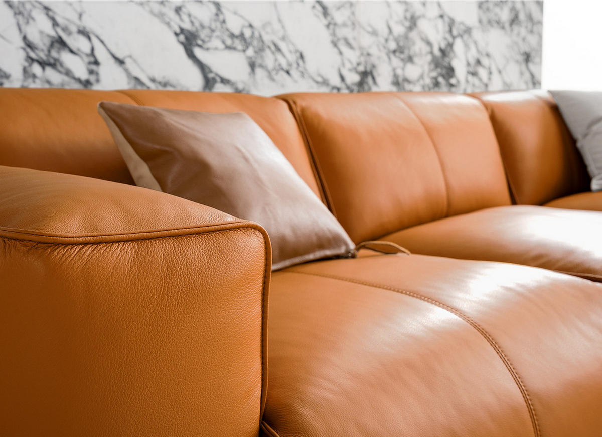 3-SITZER ECKSOFA mit Longchair - Cognac/Schwarz, Leder/Kunststoff (284/173cm) - home24