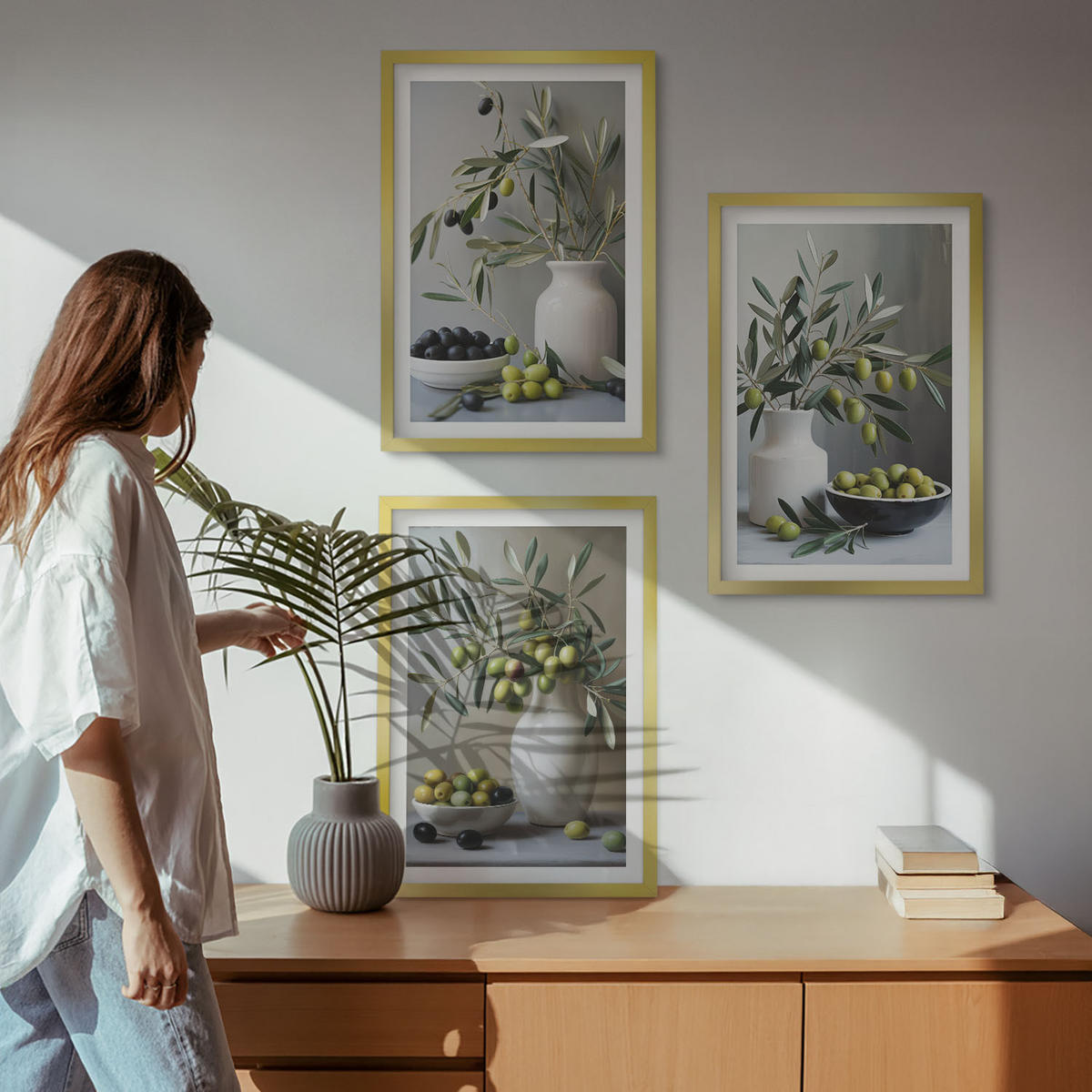 WANDBILDER 3er Set - 40x60 cm Goldrahmen - Oliven in grauen Vasen - Goldfarben, Kunststoff (40/60cm) - ArtPrintCave