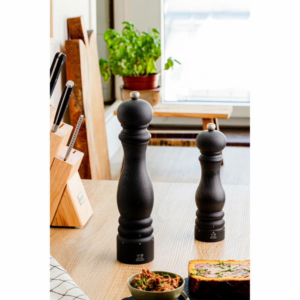 PFEFFERMÜHLE Paris uSelect 22cm Buchenholz Anthrazit Stahlmahlwerk - Grau, Holz (5.9/22/5.9cm) - PEUGEOT