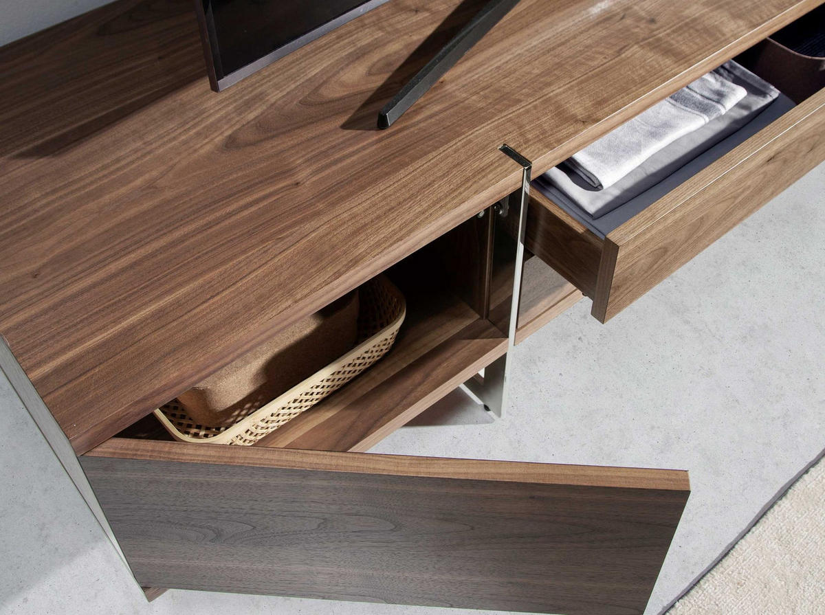 TV-ELEMENT TV-Ständer Nussbaum und verchromter Stahl 180/56/46 cm - Edelstahlfarben/Walnussfarben, Holz/Metall (180/46/56cm) - ANGEL CERDA