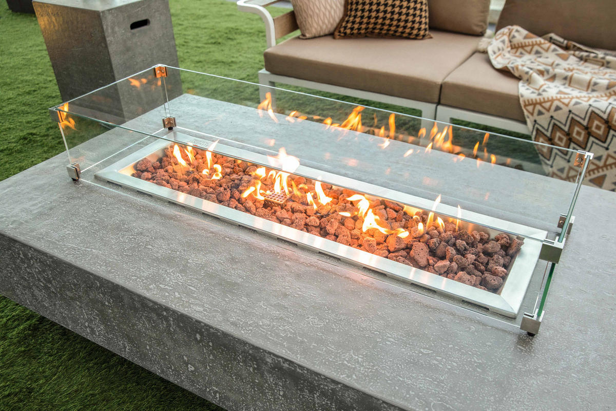 FEUERTISCH HAMPTON Gasfeuerstelle aus GFRC-Beton 142/81/35 cm - Hellgrau, Stein (81/35/142cm) - Elementi