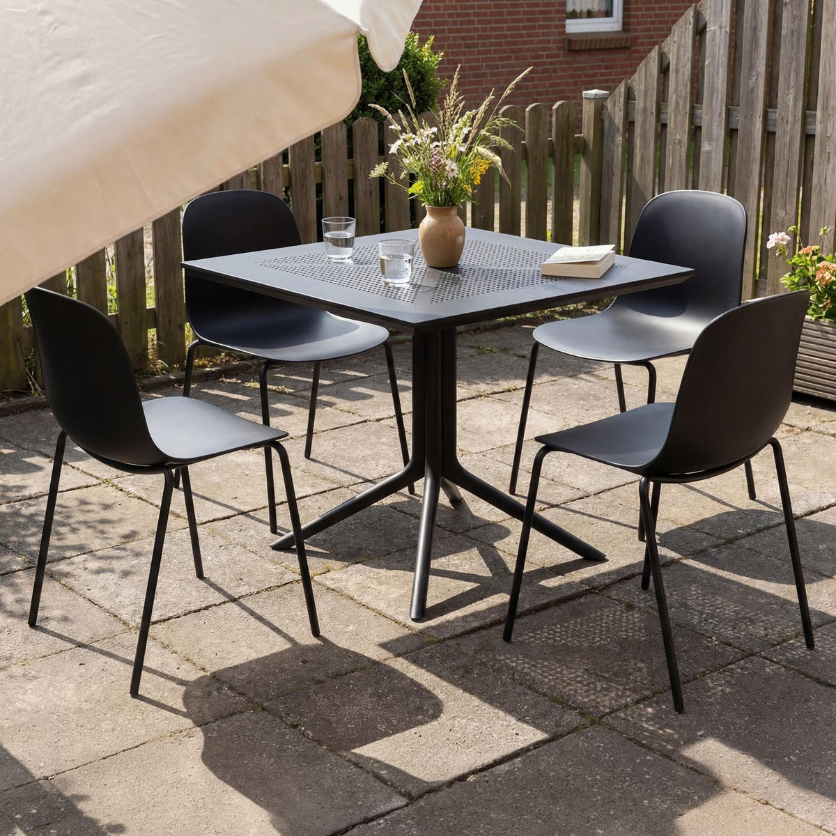 GARTENMÖBEL-SET Mara 4 Stühle 186x182x85cm Metall Schwarz Balkonset - Schwarz, Metall - DELUKE