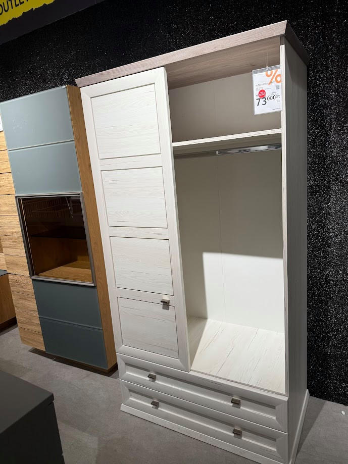 ELŐSZOBASZEKRÉNY CAMRON-BUDAÖRS OUTLET - Hom`in