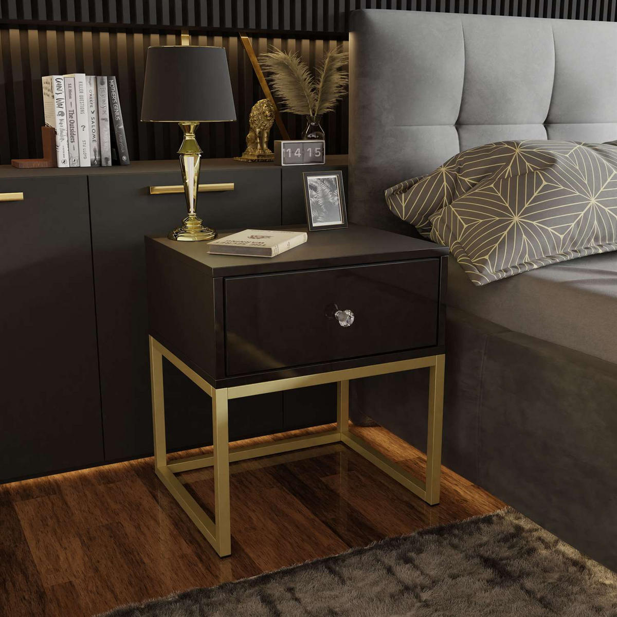 NACHTTISCH BLANCO GOLD auf goldenem Gestell Schwarz Hochglanz Kristallgriff - Schwarz Hochglanz, Holzwerkstoff (45/53/36.6cm) - Lookway