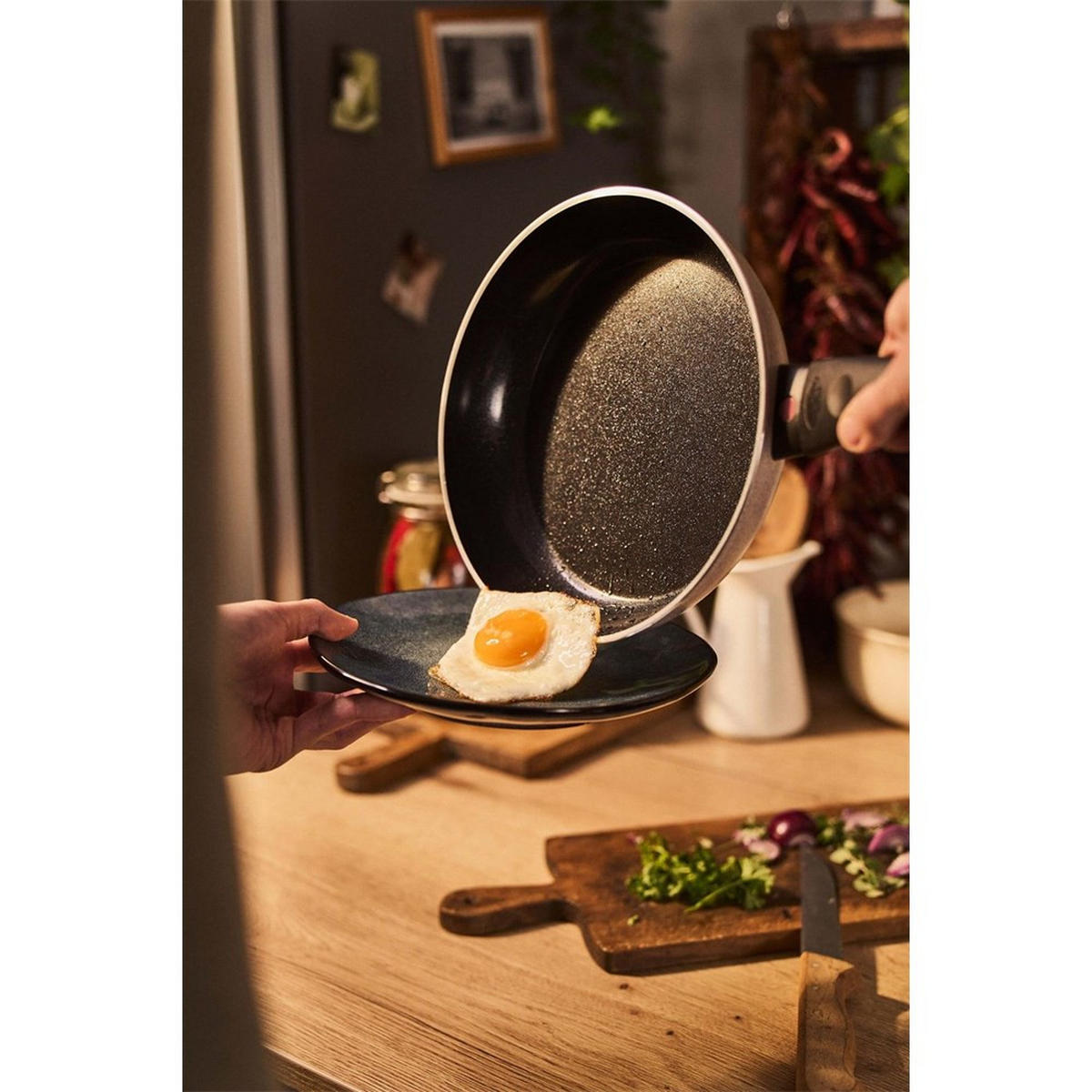 LEDRO Bratpfanne NPC1027797 - Schwarz, Metall (26cm) - Ballarini