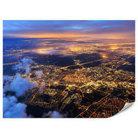 FOTOTAPETE für Wohnzimmer Vogelperspektive Beleuchtete Stadt Skyline 300x210 - Gelb/Orange, Papier (300/210cm) - Muralo