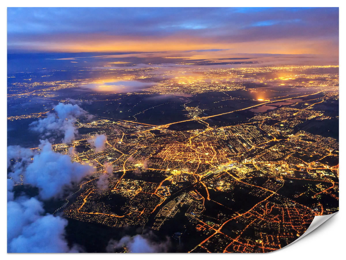 FOTOTAPETE für Wohnzimmer Vogelperspektive Beleuchtete Stadt Skyline 300x210 - Gelb/Orange, Papier (300/210cm) - Muralo