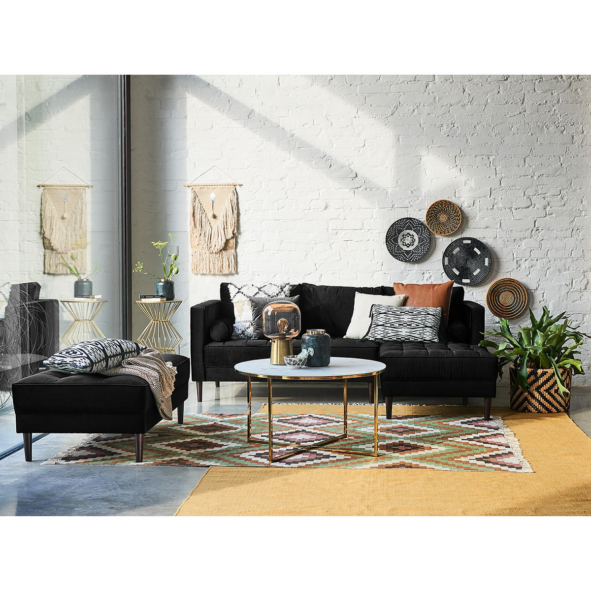 HOCKERBANK - Samt - Schwarz, Birkenholz/Textil (124/43/69cm) - home24