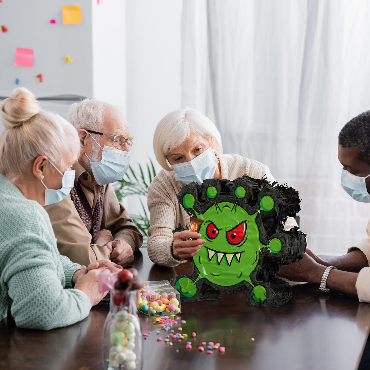 PINATA - Multicolor, Papier/Wellpappe (35/31/10cm) - Relaxdays