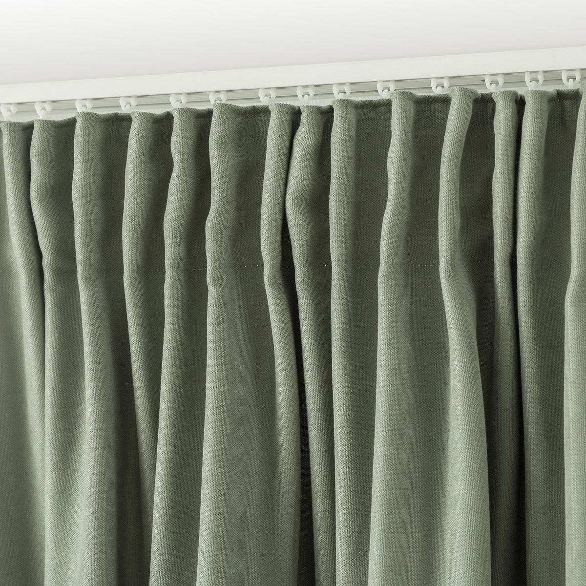 FERTIGVORHANG mit Schlaufenband salbeigrün 140 x 280 cm - Salbeigrün, Textil (140/280/1cm) - Dekoria