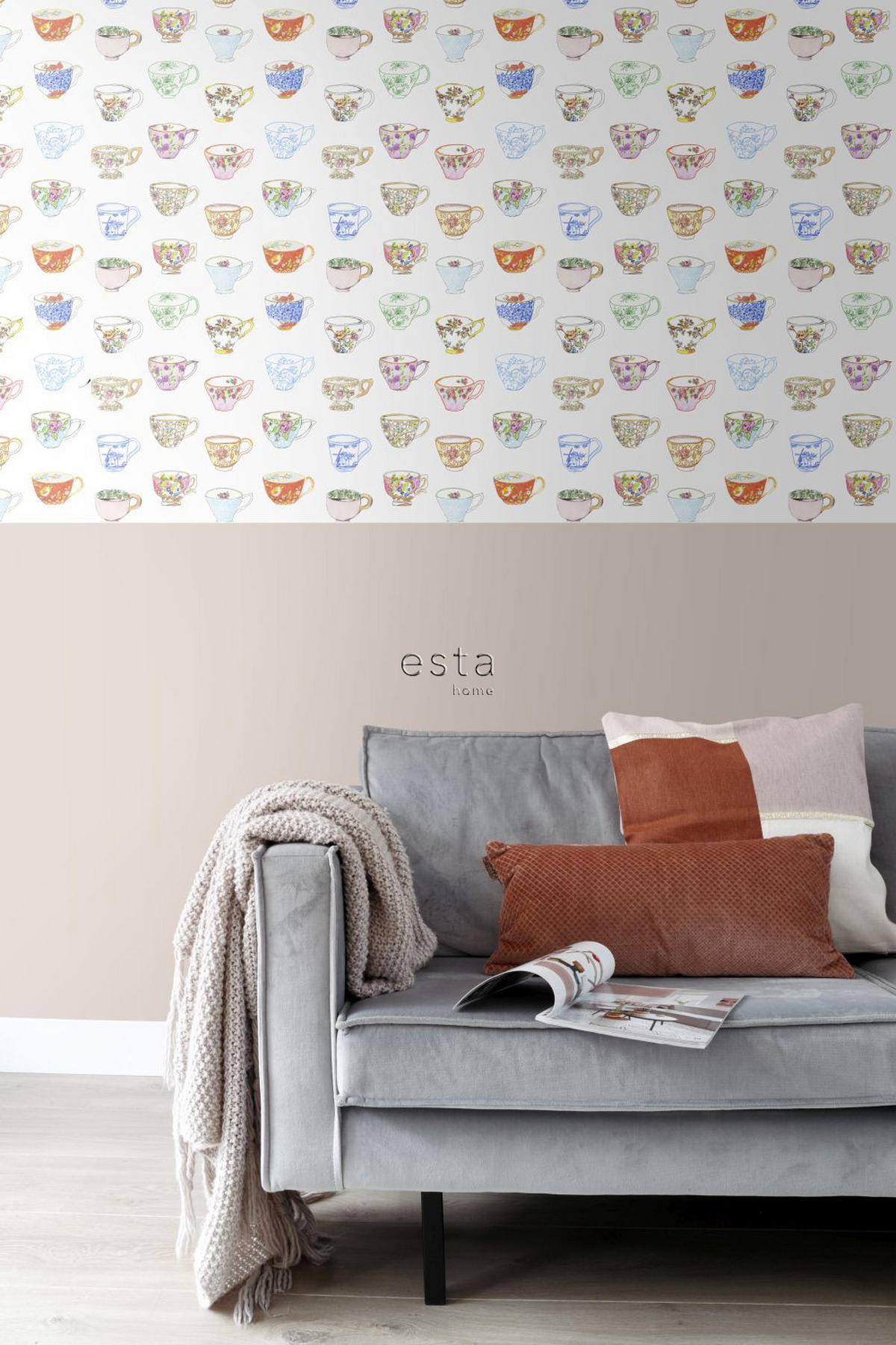XXL-VLIESTAPETE bemalte Teetassen 50 x 900 cm - Pink, Papier (50/900cm) - ESTAhome