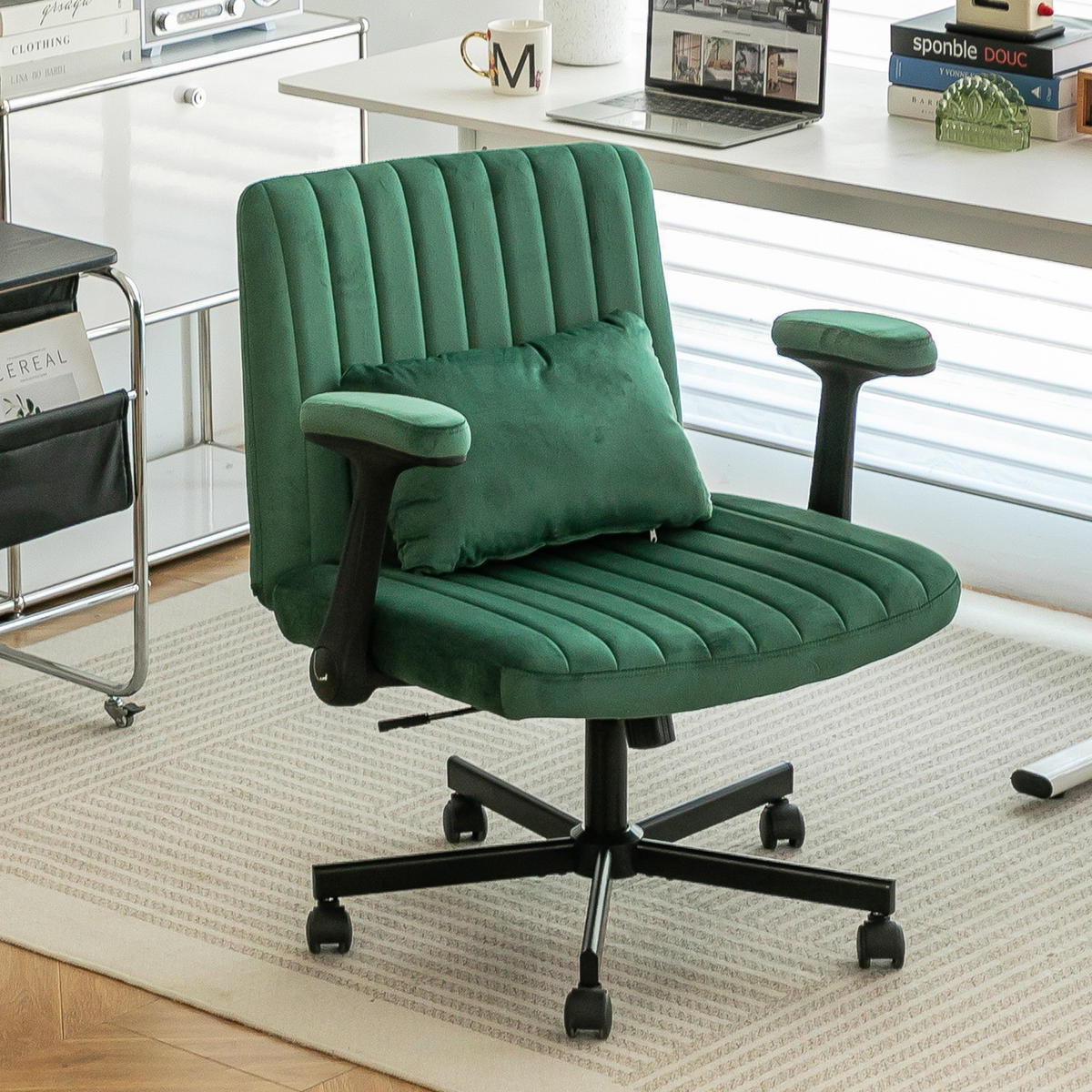 BÜROSTUHL höhenverstellbar mit klappbaren Armlehnen Stoff Green - Grün, Kunststoff (25.2/33/21.5cm) - Meubliv