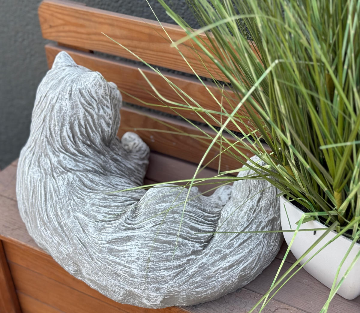 STEINFIGUR Main Coon Katze liegend Kater frostfest, lebensgroß - Grau, Stein (42/21/30cm) - stoneandstyle