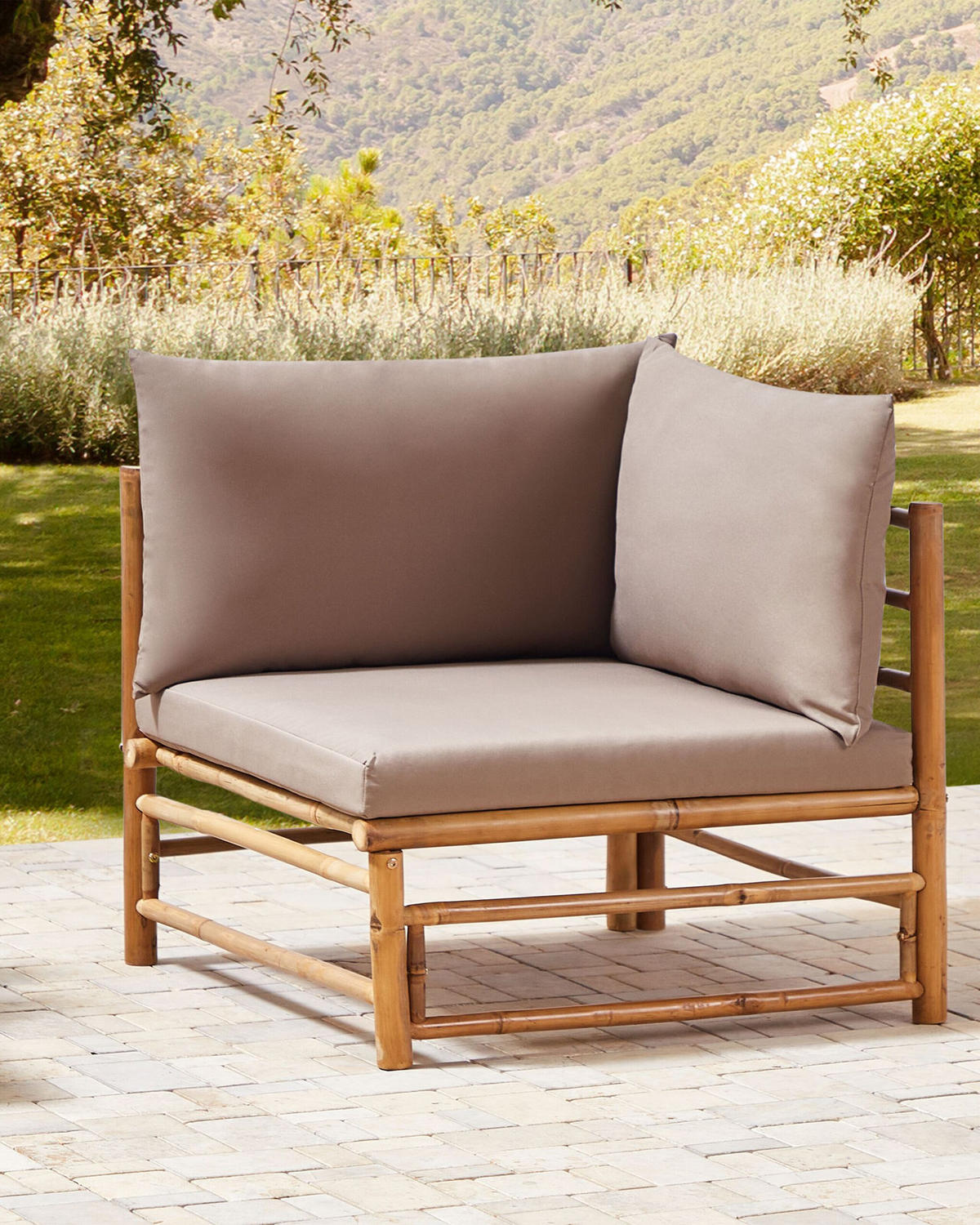GARTENSTUHL Holz Taupe Cerreto - Hellbraun/Beige, Holz (67/80/67cm) - Beliani